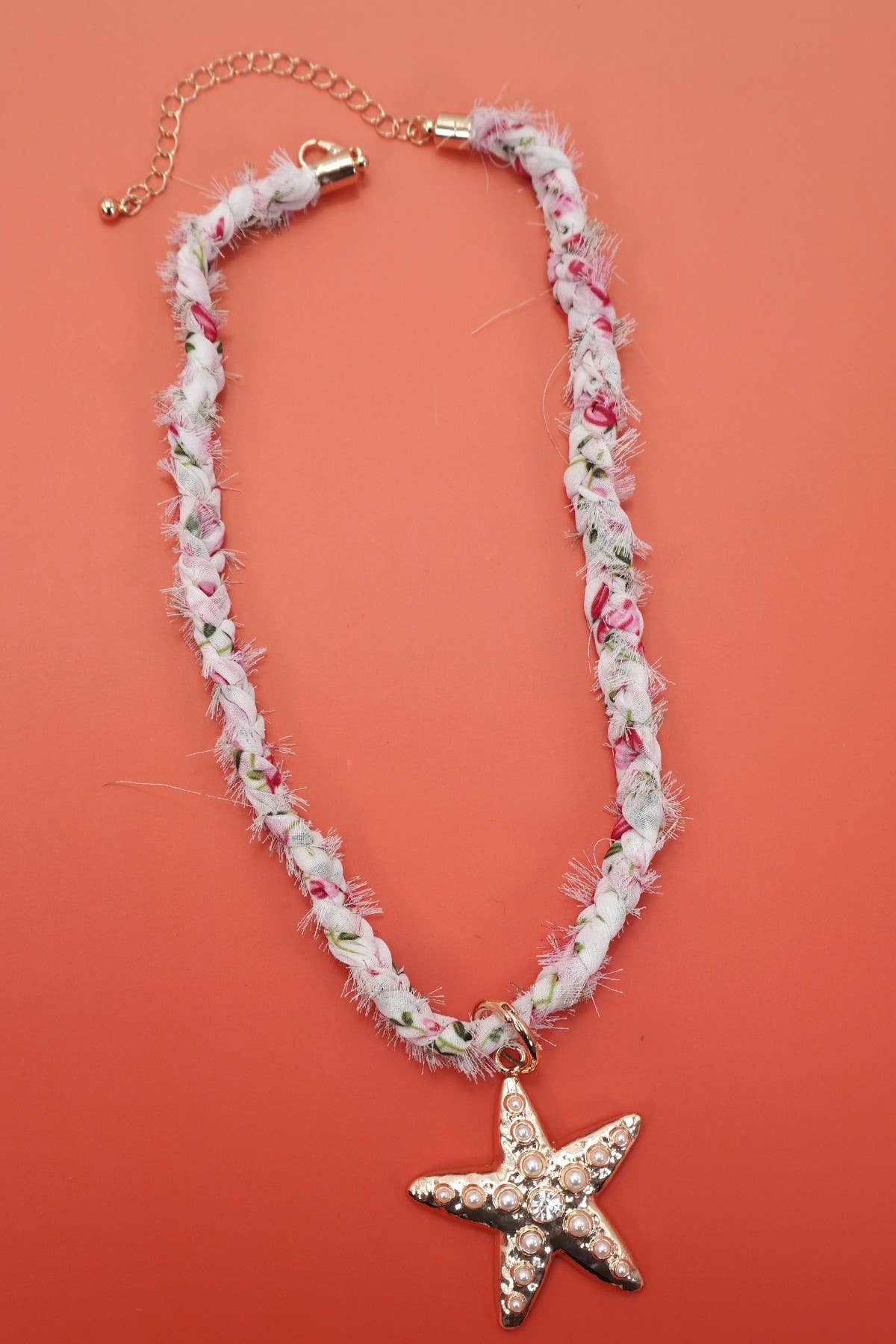 SCARF NECKLACE